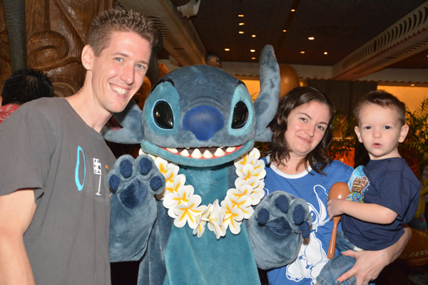 Character breakfast at Ohana with Stitch
